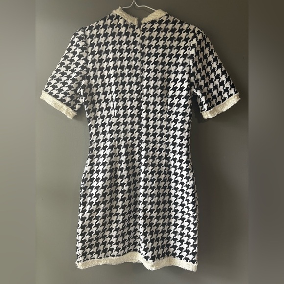 SHEIN size XS, Elegant Black and White Houndstooth Dress, mini, fitted, zipper - Picture 6 of 8